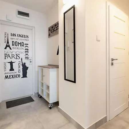 Apartment Comfy Place In The Heart Of Warsaw. Biz&travel.