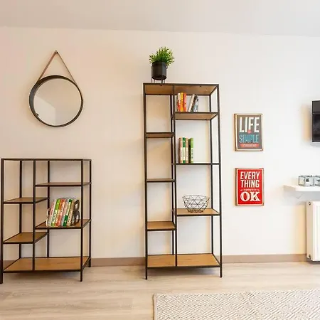 Comfy Place In The Heart Of Warsaw. Biz&travel. Apartman Varsó